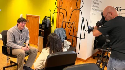 They have "Course Managers", external exams and have already faced the CPCJ